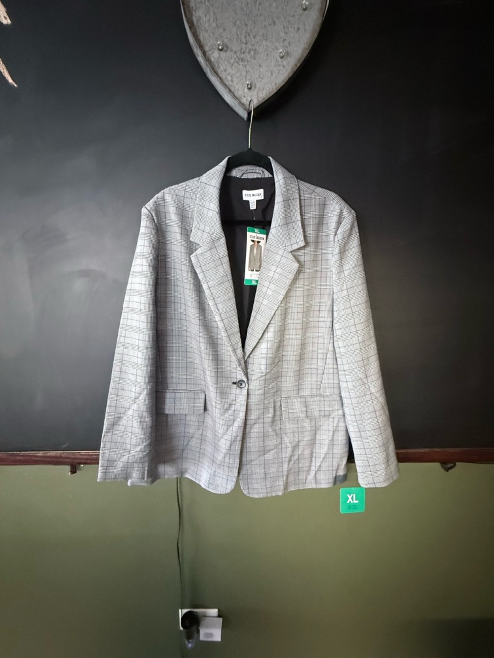 Steve Madden Gray Plaid Sport Coat